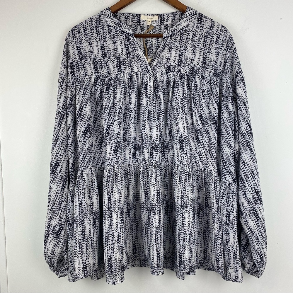 Easel size Medium Women’s Black White Speckled Dots Tiered Blouse